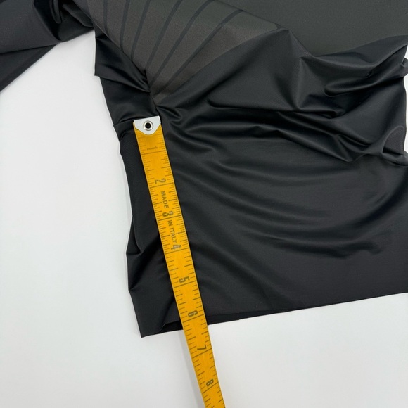 HoneyLove ShadowSculpt High-Waist Short in Black Vamp Size 1X - Picture 11 of 13